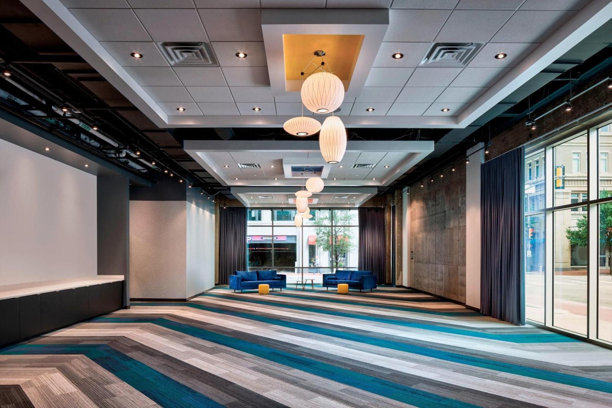 Aloft Fort Worth Downtown Exterior photo